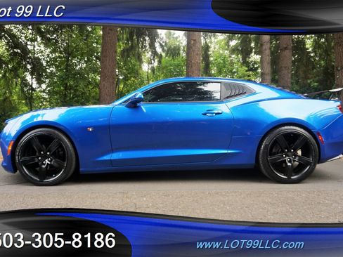Used 2017 Chevrolet Camaro LT w/ Technology Package image 1