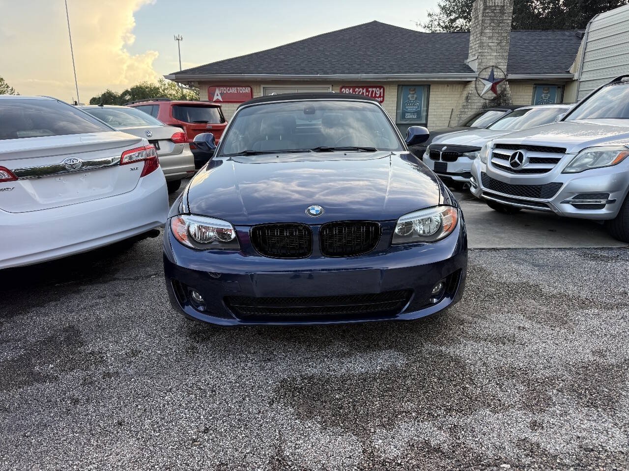 Used 2013 BMW 128i Convertible RWD image 19