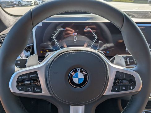 New 2027 BMW X7 xDrive40i w/ Executive Package AWD/4WD image 21