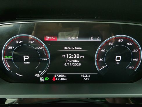 Used 2024 Audi Q8 e-tron Premium Plus w/ Premium Plus Package AWD/4WD image 13