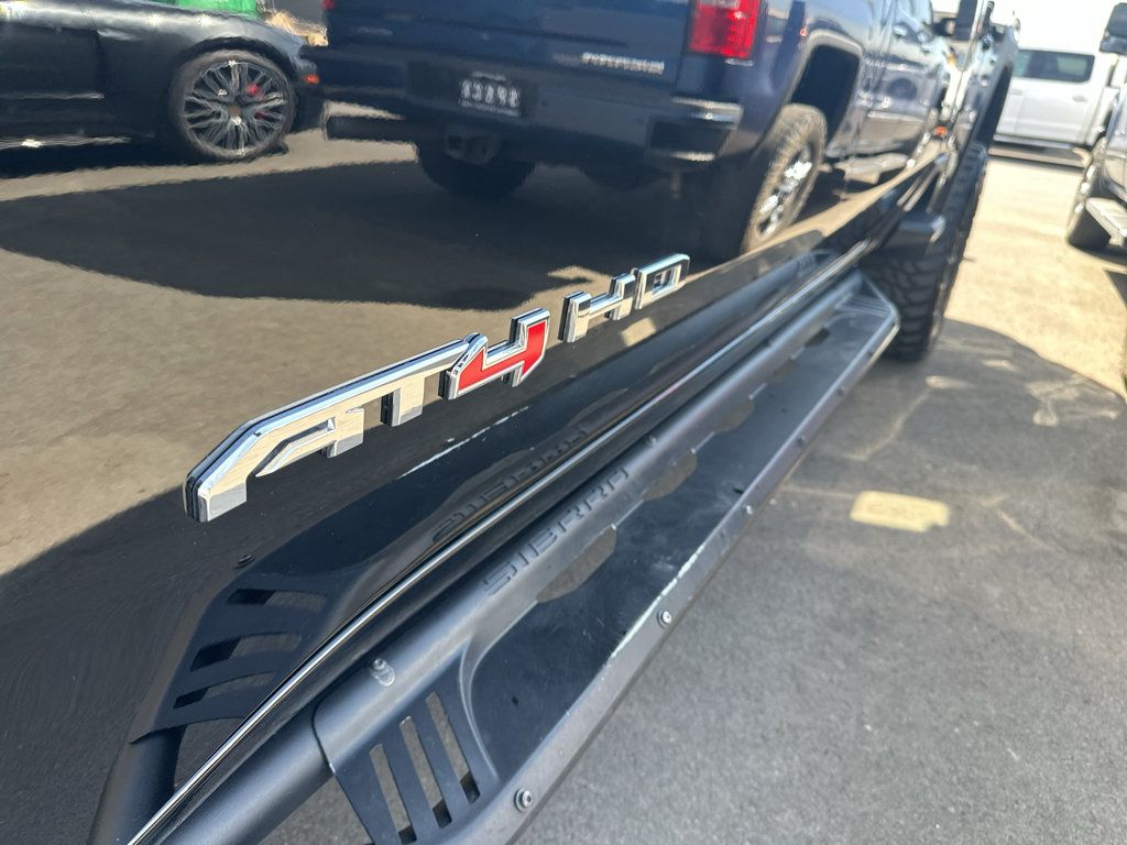 Used 2020 GMC Sierra 2500 AT4 w/ AT4 Premium Package AWD/4WD image 6