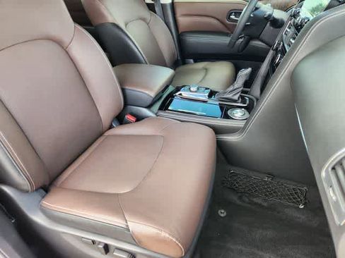 Certified 2023 INFINITI QX80 Premium Select w/ Cargo Package image 14