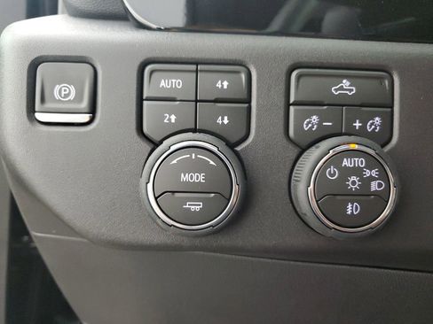 New 2026 Chevrolet Silverado 1500 LT Trail Boss image 25