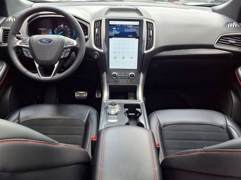 Used 2024 Ford Edge ST-Line AWD/4WD image 10
