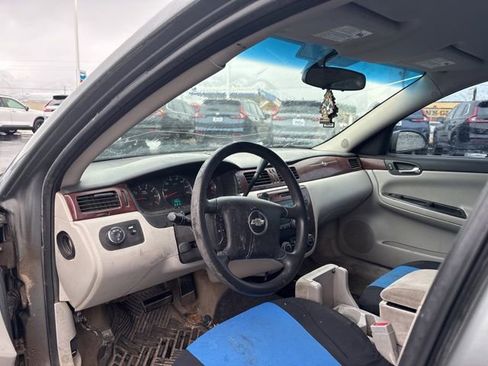 Used 2008 Chevrolet Impala LT FWD image 10
