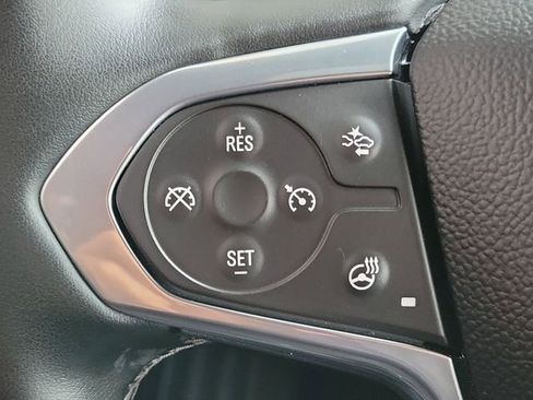 Certified 2023 Chevrolet Traverse High Country FWD image 8