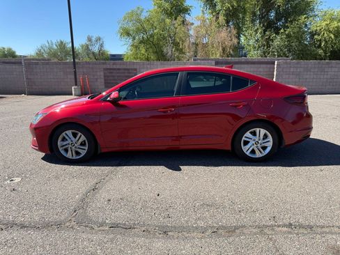 Used 2020 Hyundai Elantra Value Edition w/ Winter Weather Package FWD image 8
