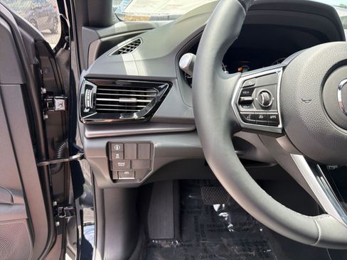 New 2026 Acura RDX SH-AWD image 14