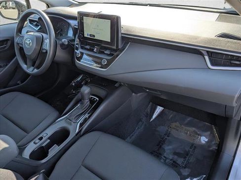 Used 2025 Toyota Corolla LE w/ LE Premium Package image 21