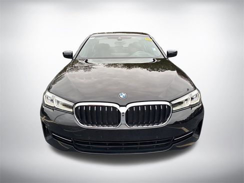 Used 2021 BMW 530i w/ M Sport Package image 8