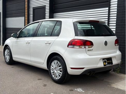 Used 2013 Volkswagen Golf 4-Door FWD image 7