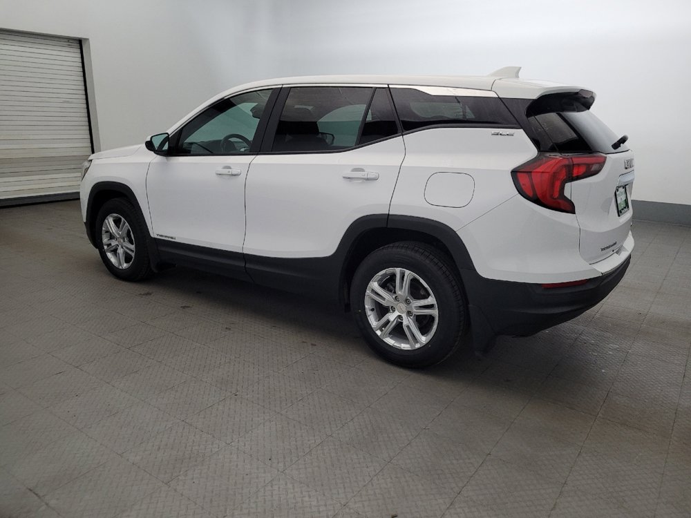 Used 2021 GMC Terrain SLE AWD/4WD image 3