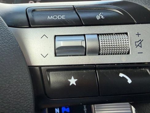 Used 2024 Hyundai Sonata SEL FWD image 16