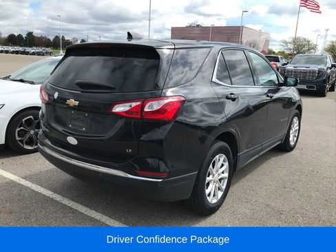 Used 2019 Chevrolet Equinox LT FWD image 2
