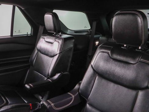 Used 2023 Ford Explorer ST w/ Equipment Group 401A image 25