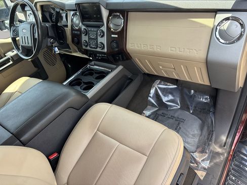 Used 2016 Ford F250 Lariat w/ Chrome Package AWD/4WD image 10