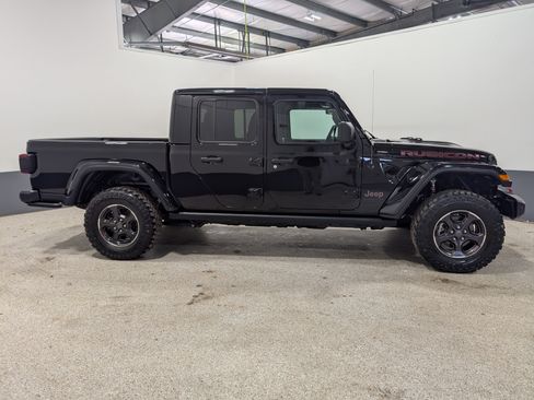Used 2021 Jeep Gladiator Rubicon AWD/4WD image 2