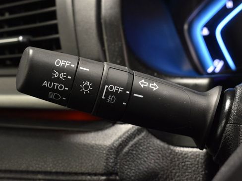 Used 2023 Honda Odyssey Sport image 16