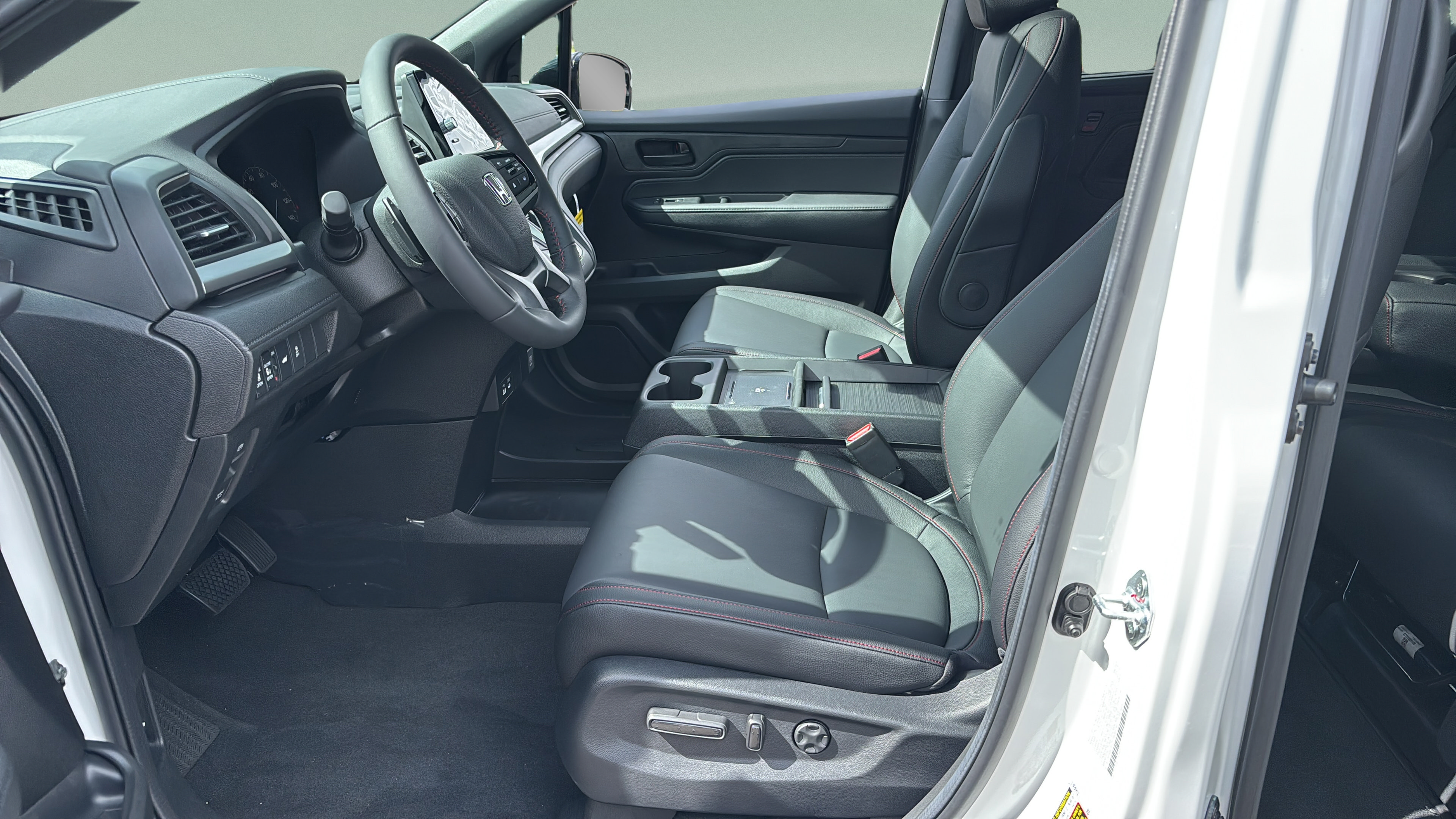 New 2026 Honda Odyssey Sport-L image 9