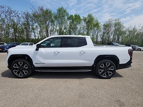 New 2025 GMC Sierra EV Denali image 5