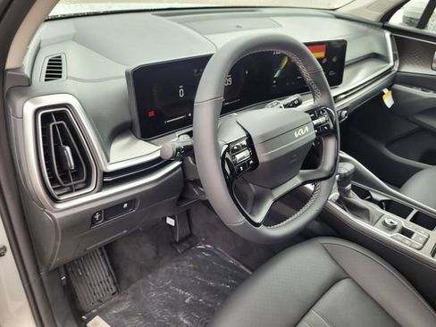 New 2026 Kia Sorento S FWD image 9