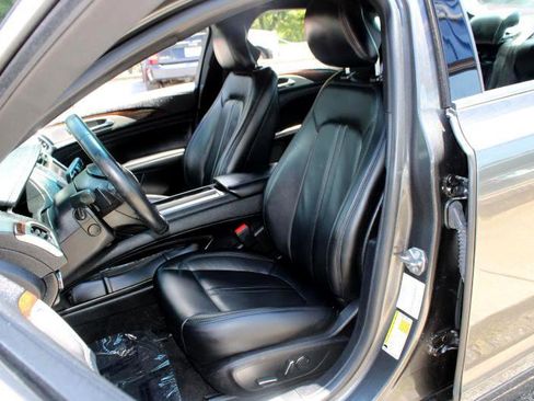 Used 2019 Lincoln MKZ Reserve image 11