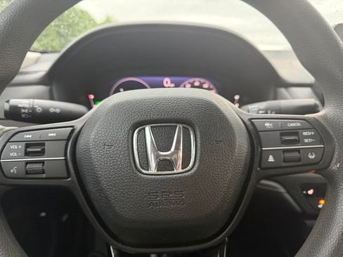 Used 2024 Honda Accord EX image 13