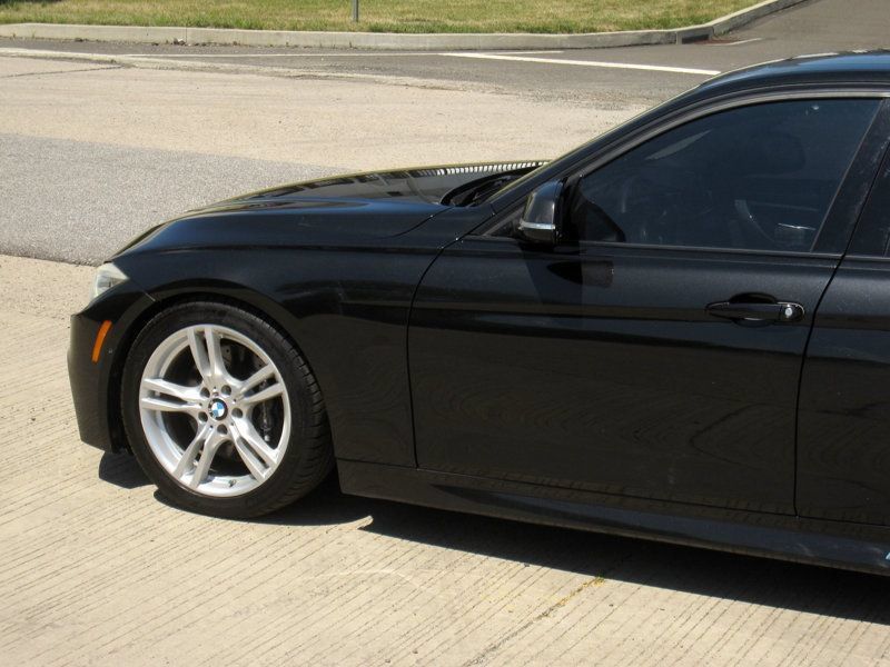 Used 2013 BMW 335i xDrive Sedan AWD/4WD image 10