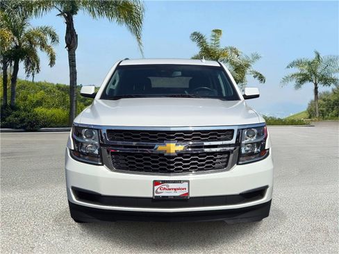 Used 2020 Chevrolet Tahoe LS w/ Enhanced Driver Alert Package RWD image 3
