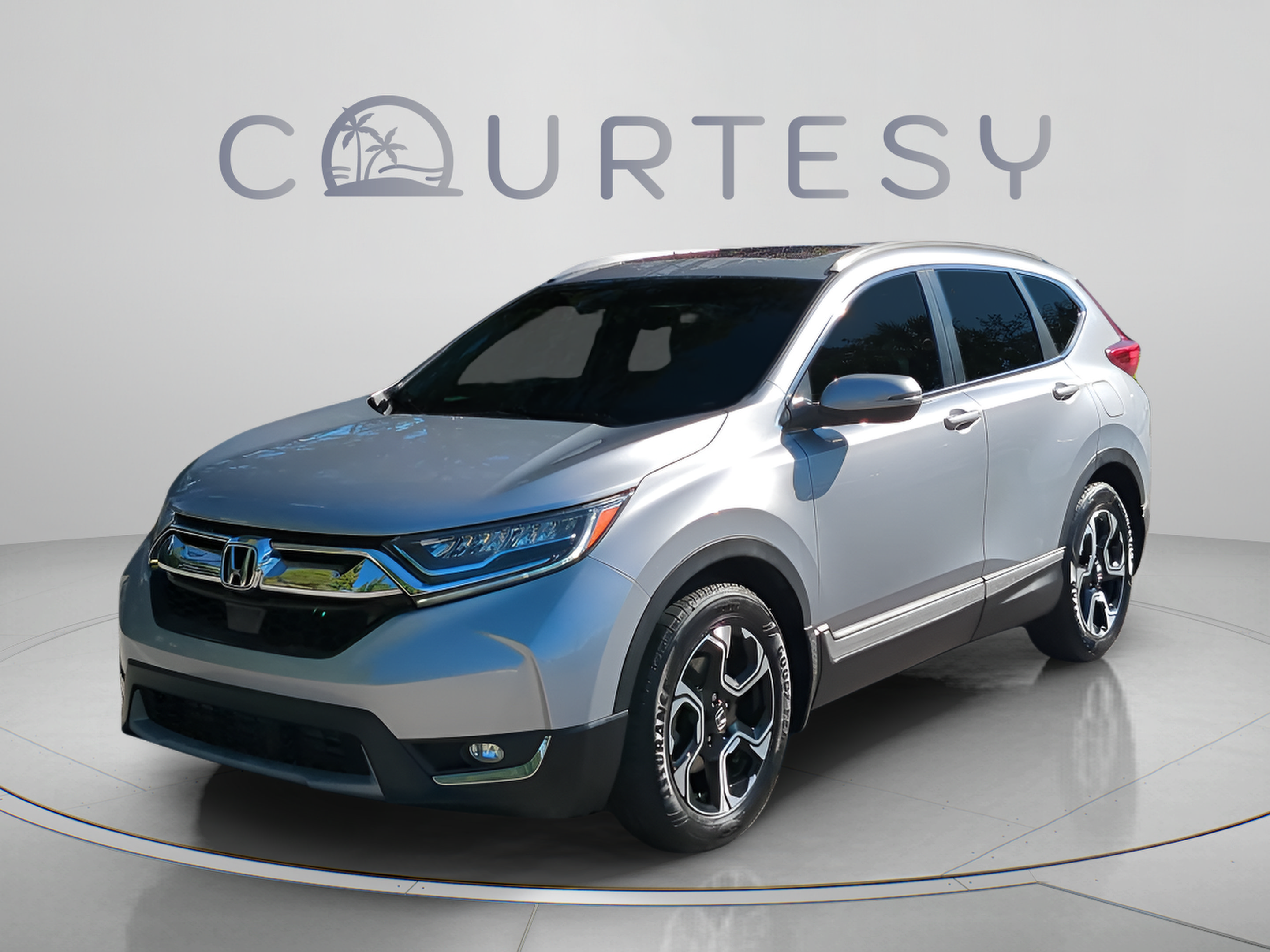 Used 2018 Honda CR-V Touring image 1