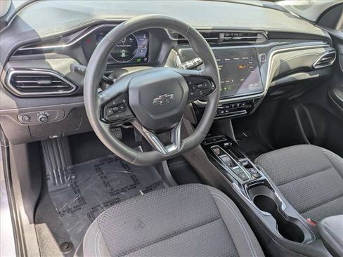 Used 2023 Chevrolet Bolt EUV LT w/ Driver Confidence Package FWD image 10