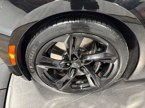 Used 2024 Chevrolet Camaro SS RWD image 2