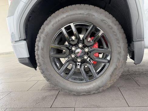 Used 2025 GMC Sierra 1500 Pro w/ Graphite Edition image 10