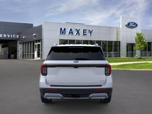 New 2026 Ford Explorer Platinum w/ LUX Leather Package image 5