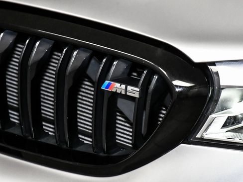 Used 2019 BMW M5 w/ Executive Package image 70