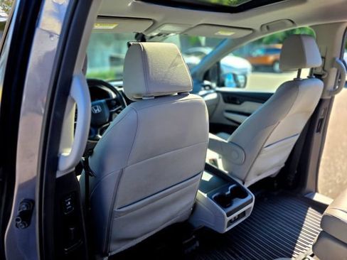 Used 2019 Honda Odyssey EX-L image 47