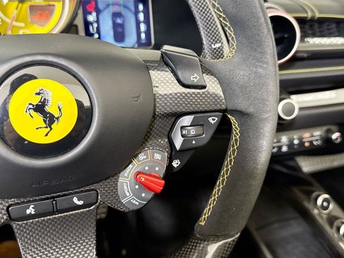 Used 2021 Ferrari 812 GTS RWD image 22