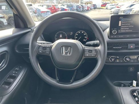 Certified 2025 Honda HR-V LX image 11