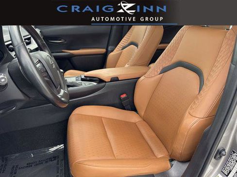 Certified 2021 Lexus UX 200 w/ Accessory Package (Z1) image 11