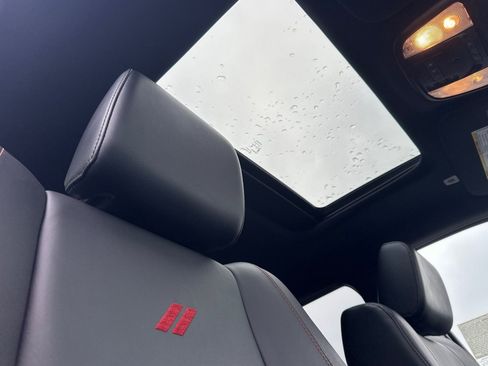 Used 2025 Dodge Durango GT image 21