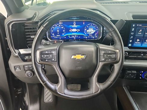 Used 2025 Chevrolet Silverado 2500 High Country w/ High Country Premium Package AWD/4WD image 19