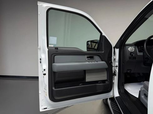 Used 2011 Ford F150 XLT w/ XLT Chrome Pkg AWD/4WD image 22