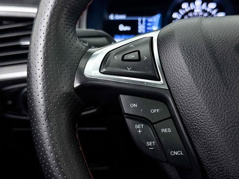 Used 2023 Ford Edge ST-Line AWD/4WD image 33