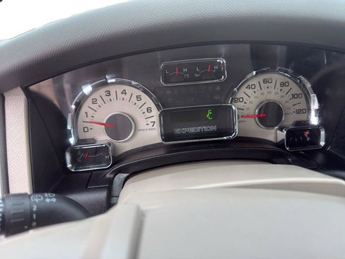 Used 2013 Ford Expedition EL Limited AWD/4WD image 13