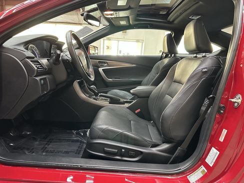 Used 2017 Honda Accord EX-L image 11