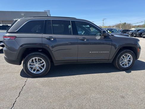 New 2026 Jeep Grand Cherokee Laredo AWD/4WD image 6
