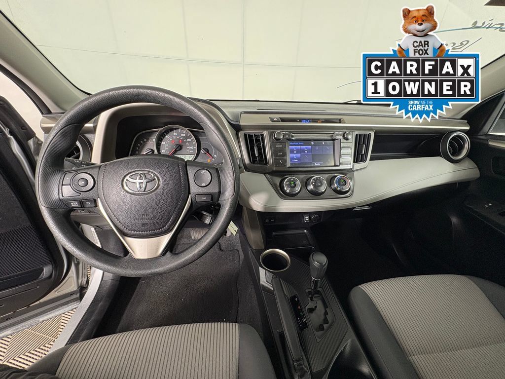 Used 2014 Toyota RAV4 LE AWD/4WD image 8