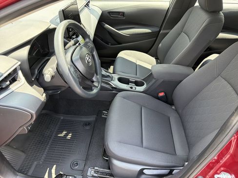Used 2026 Toyota Corolla LE FWD image 20