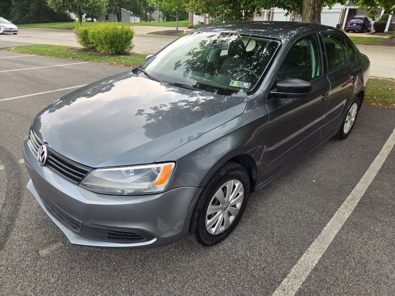 Used 2013 Volkswagen Jetta S FWD image 3