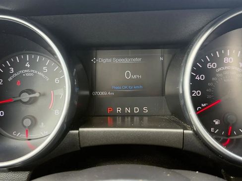 Used 2018 Ford Mustang Premium image 13